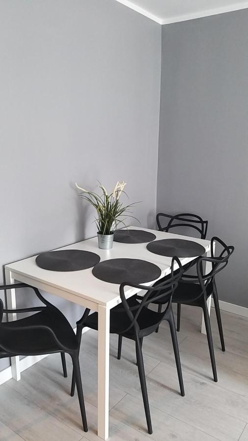 Apartament Wika Varsóvia Exterior foto